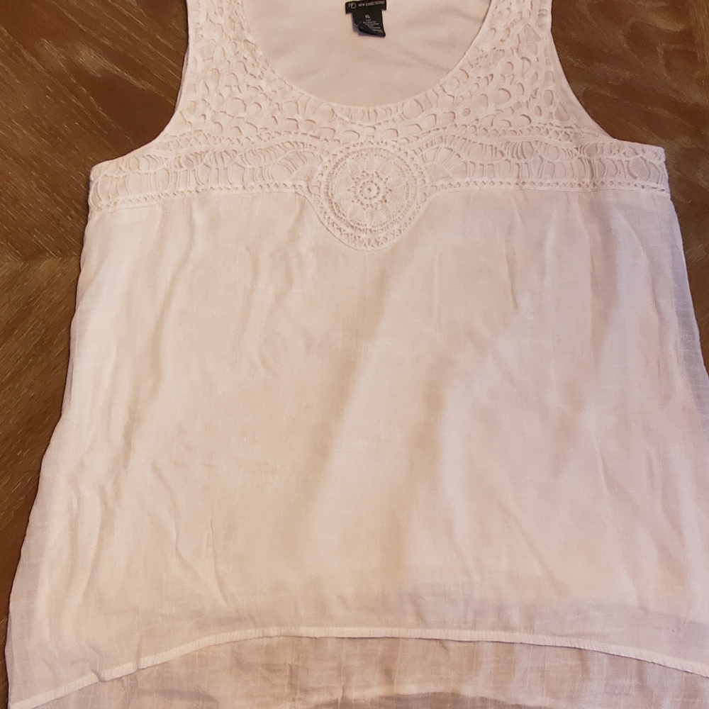 Ladies New Directions sleeveless top